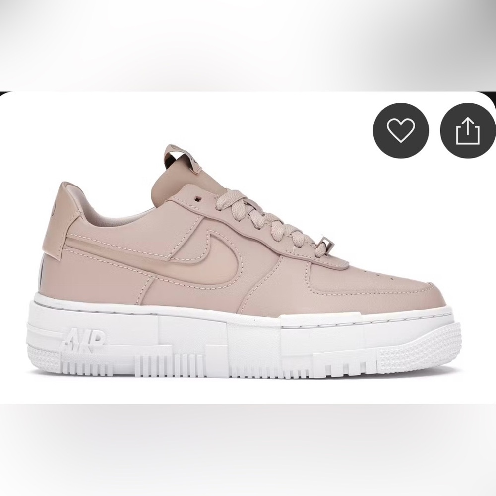 Nike Air Force 1 Low Pixel